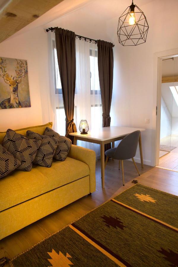 Mira By Atra Bed & Breakfast Tesila Exterior photo